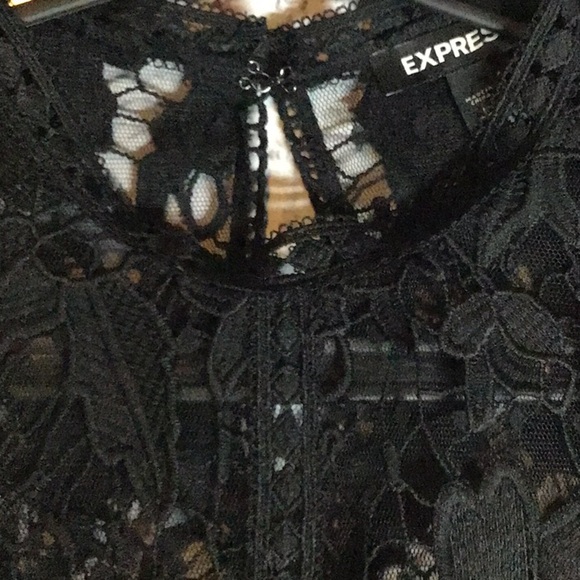 ✨Express Elegant Black Lace Top Size Large - Picture 7 of 9